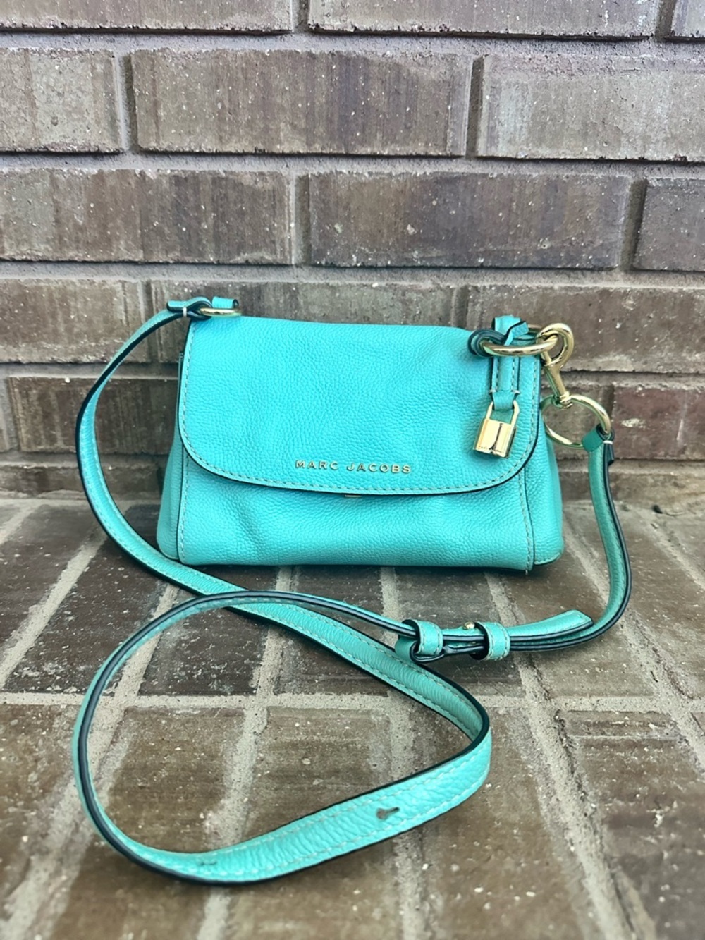 Marc Jacobs Turquoise Pebbled Leather Flap Crossbody Bag Boho Chic